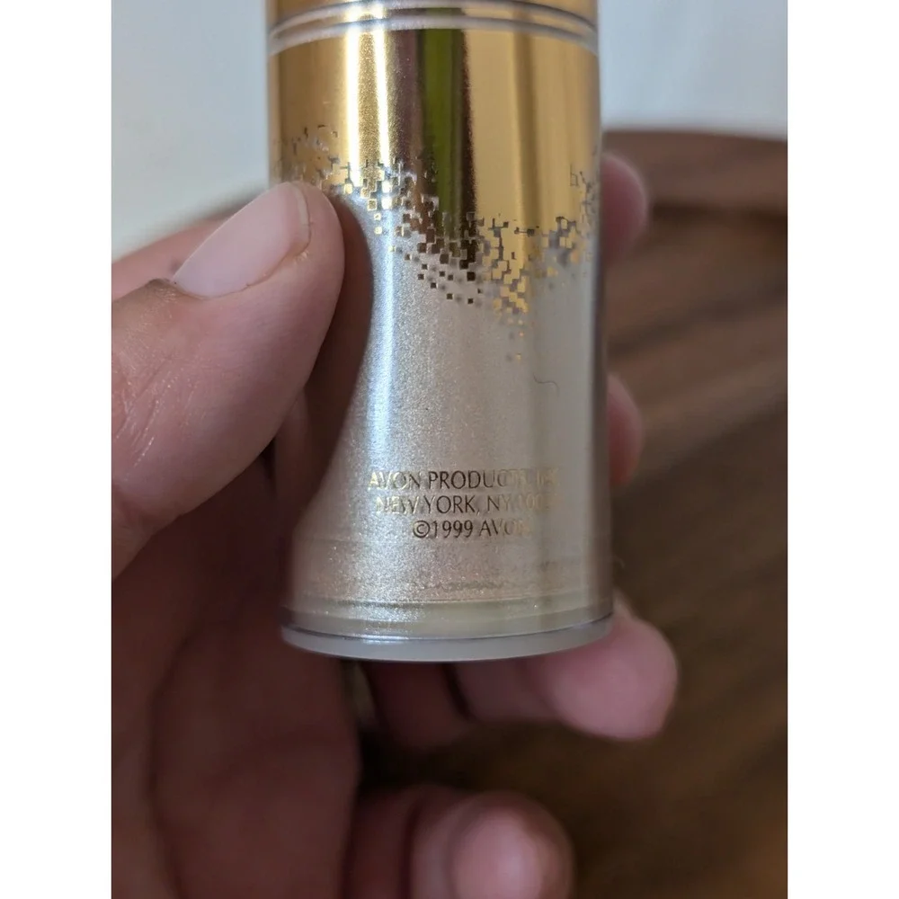 Avon Lightness Luminous‎ Face and Body Powder .50 Fl Oz New In Box Shimmer